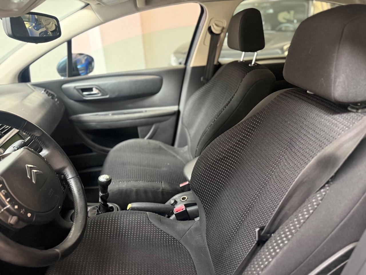 Citroen C4 1.6 16V VTi 120CV Ideal