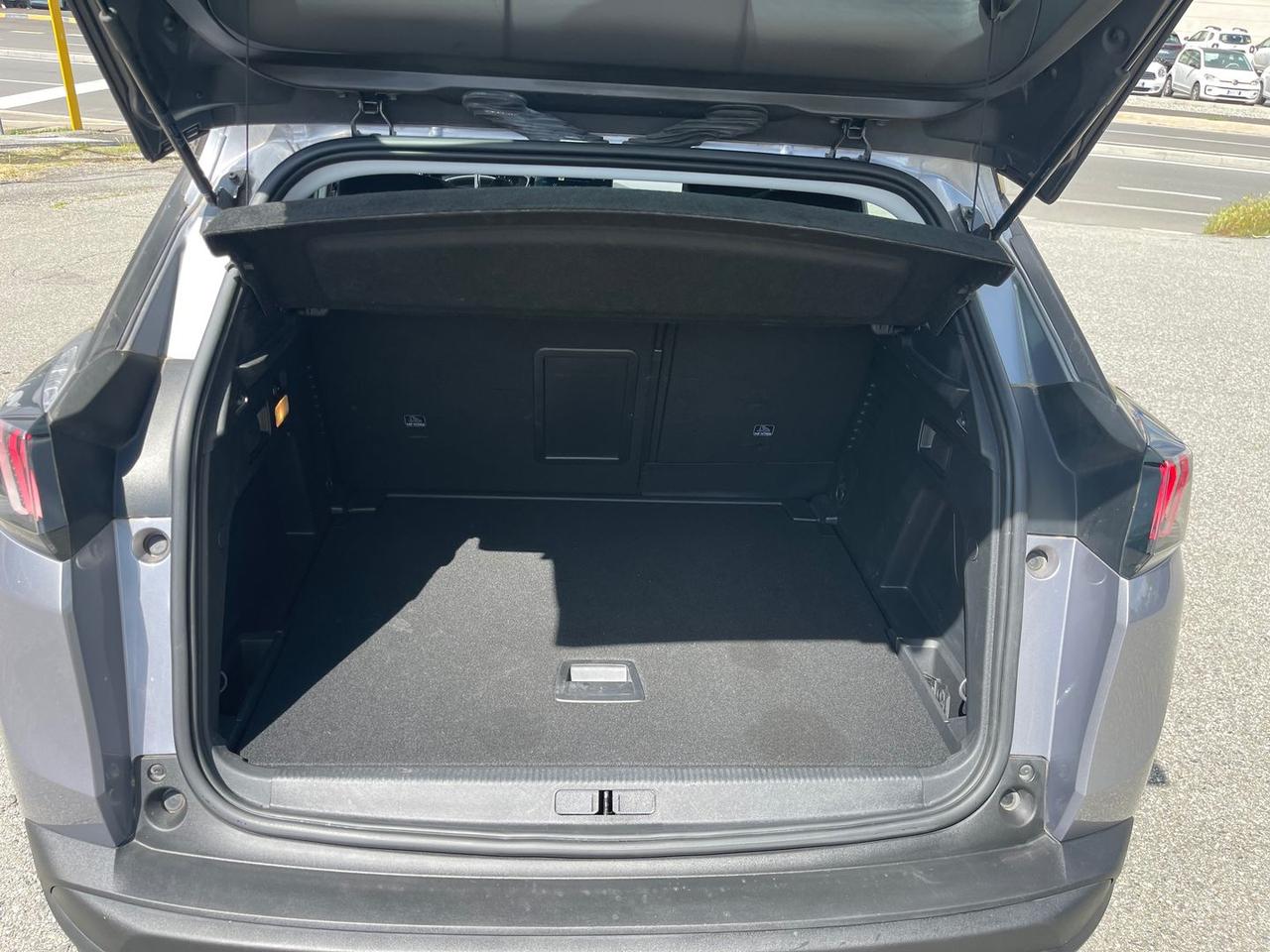 Peugeot 3008 1.5 Blue HDI 130 Active Pack