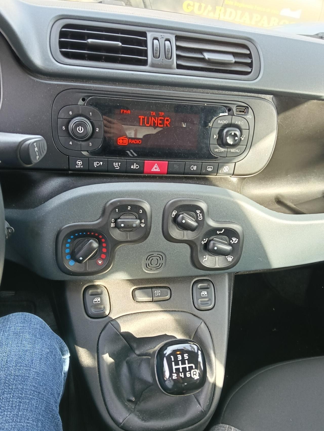 Fiat Panda 1.0 FireFly S&S Hybrid