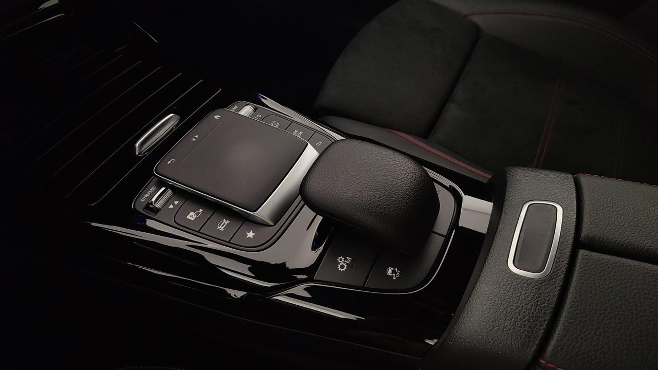 Mercedes-Benz CLA Sh.Brake - X118 - CLA Shooting Brake AMG 45 S 4matic+ auto