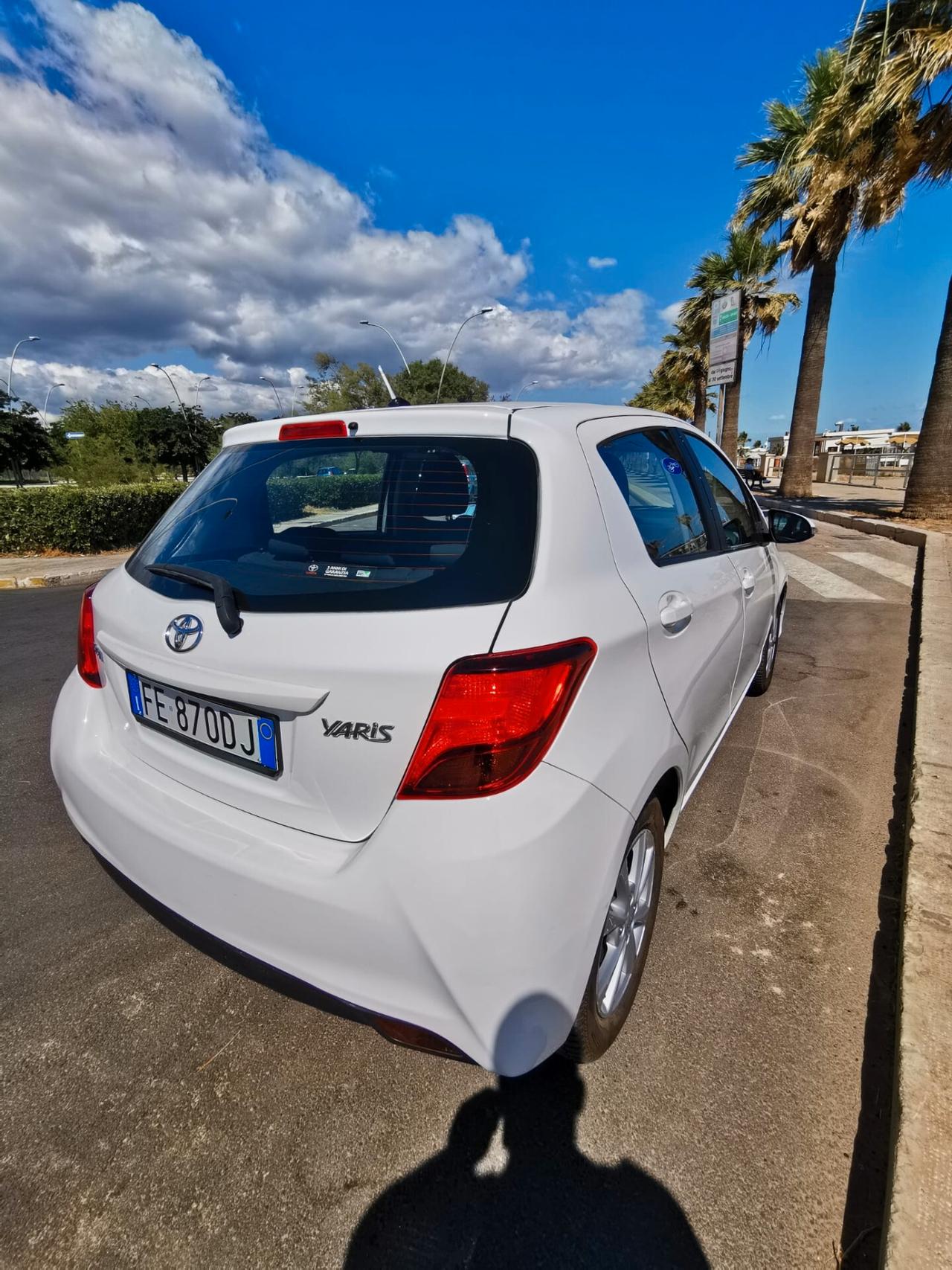 Toyota Yaris 1.4 D-4D 5 porte Lounge 2016