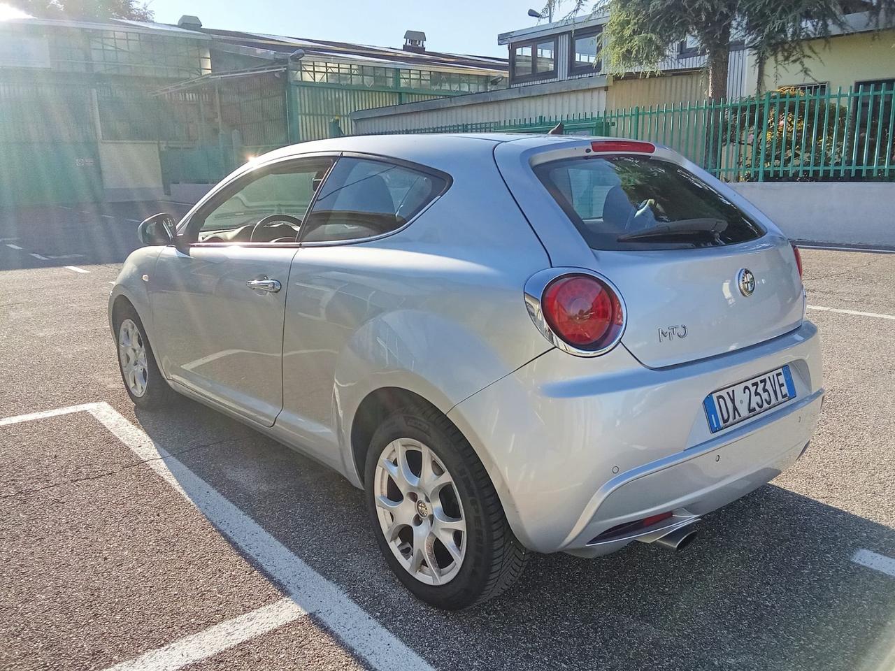 Alfa Romeo MiTo 1.4 105 CV M.air S&S Distinctive