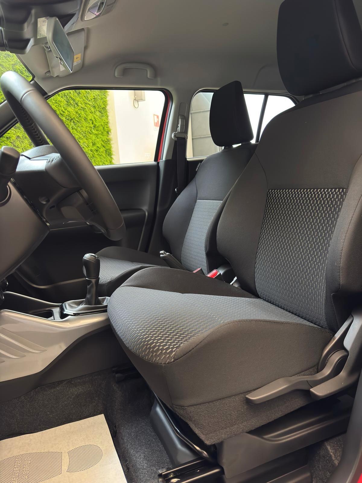 Suzuki Ignis 1.2 Hybrid Top