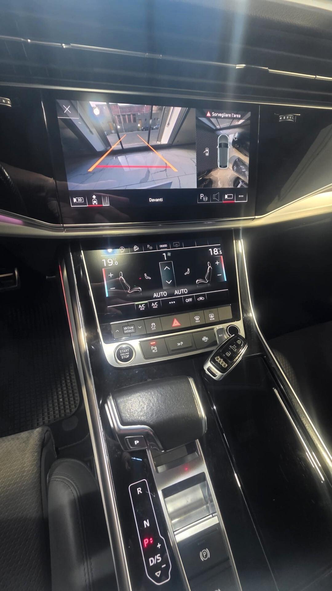 Audi Q8 50 TDI 286 CV quattro tiptronic S-LINE