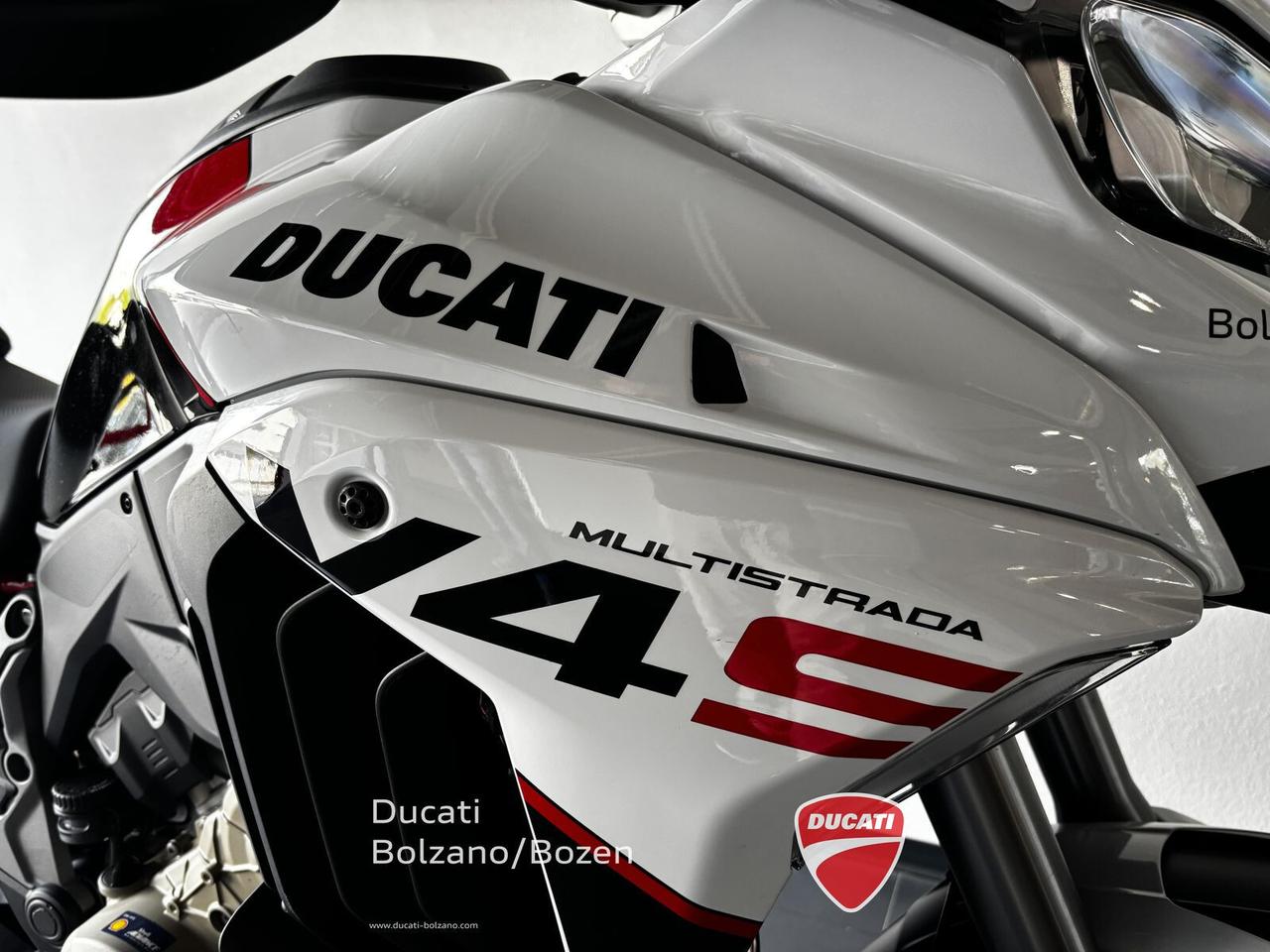 Ducati Multistrada V4s Performance