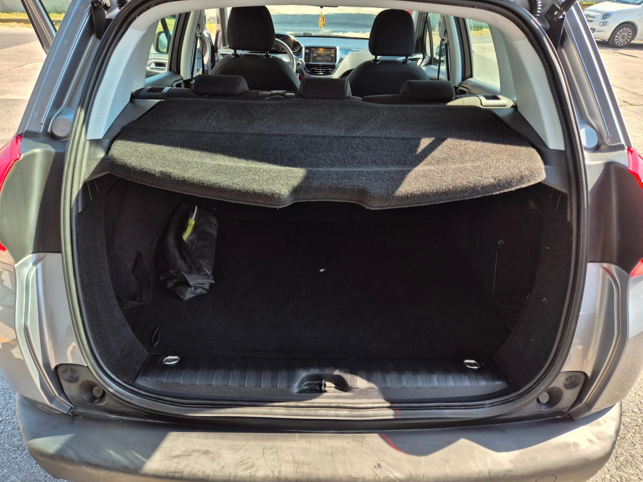 Peugeot 2008 1.4 HDI ACTIVE