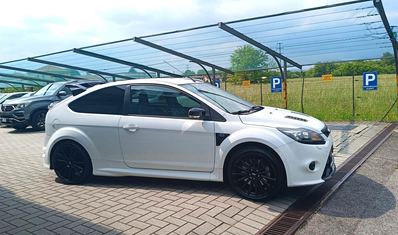 Ford Focus 2.5T (305CV) 3p. RS