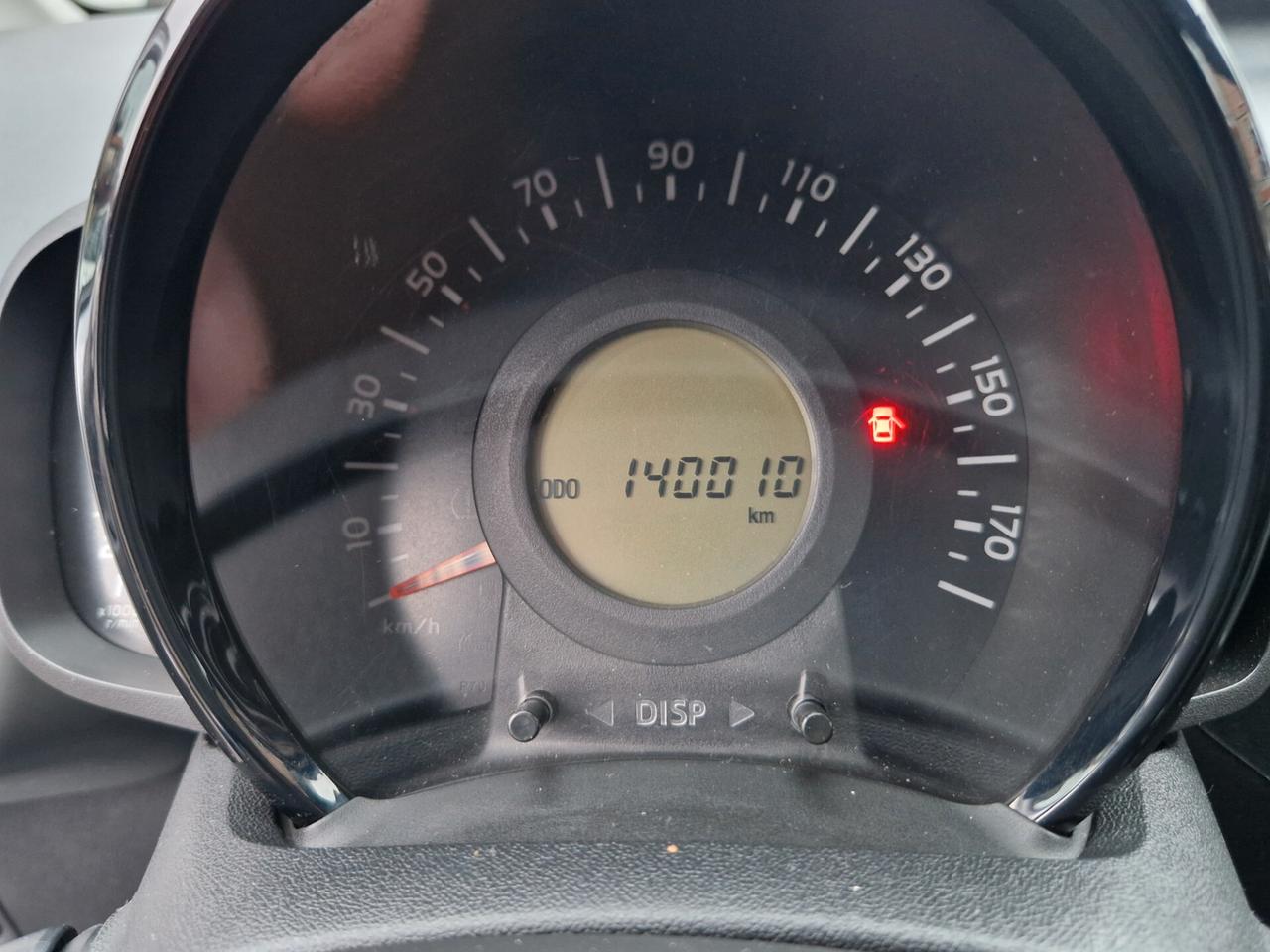 Toyota Aygo 1.0 VVT-i 69 CV 5 porte x-play