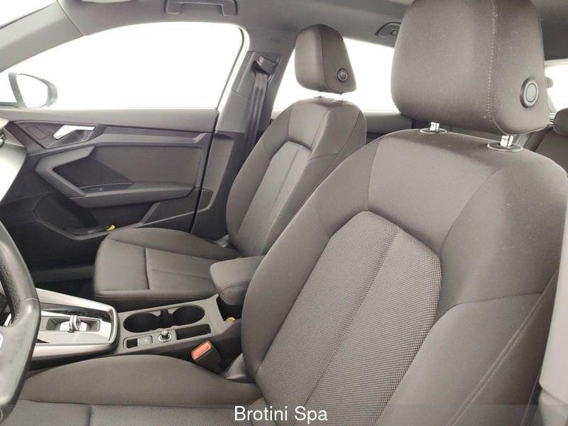 Audi A3 SPB 35 TDI S tronic Business Advanced
