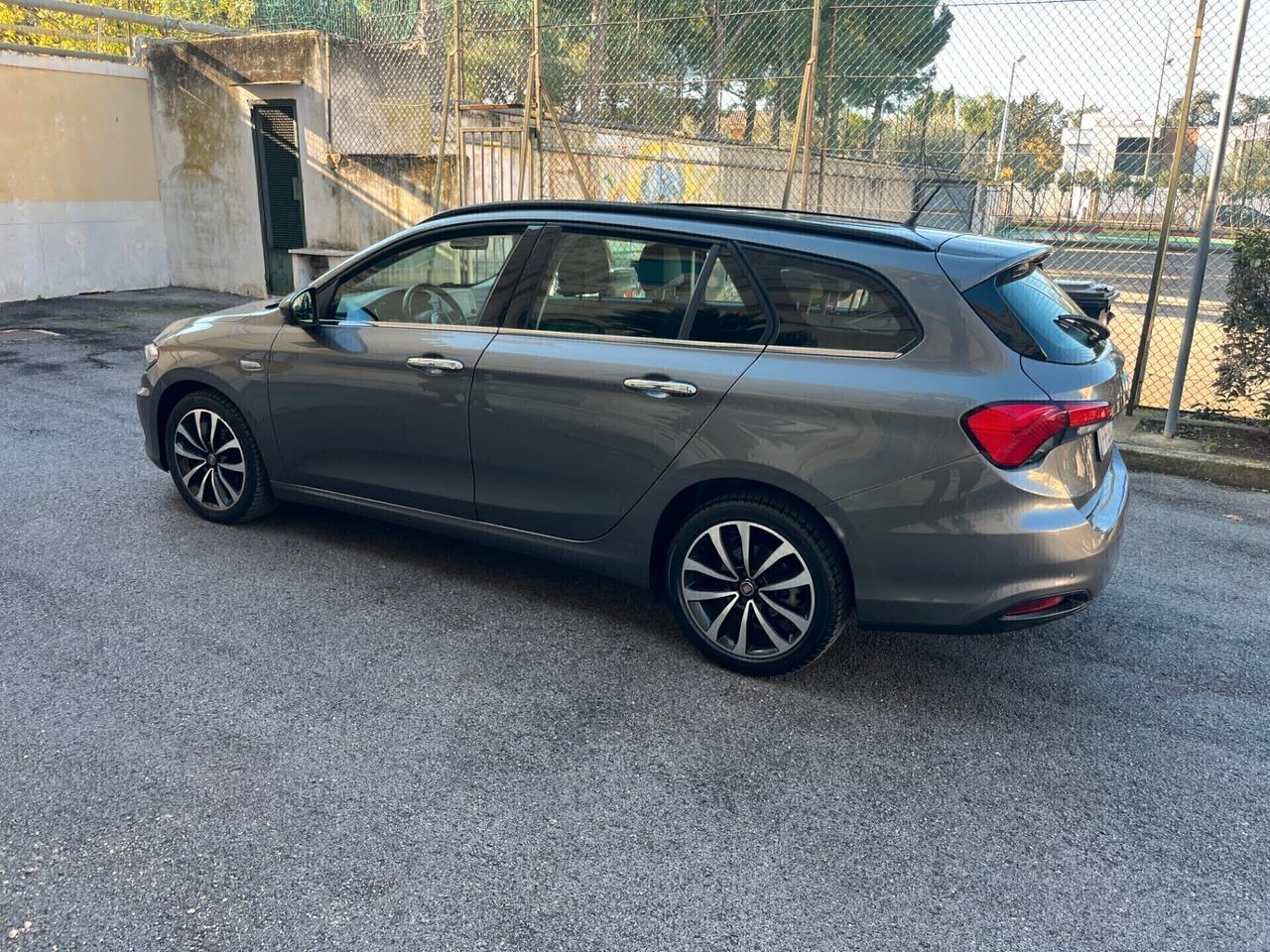Fiat Tipo 1.6 Mjt S&S SW Lounge Garantita