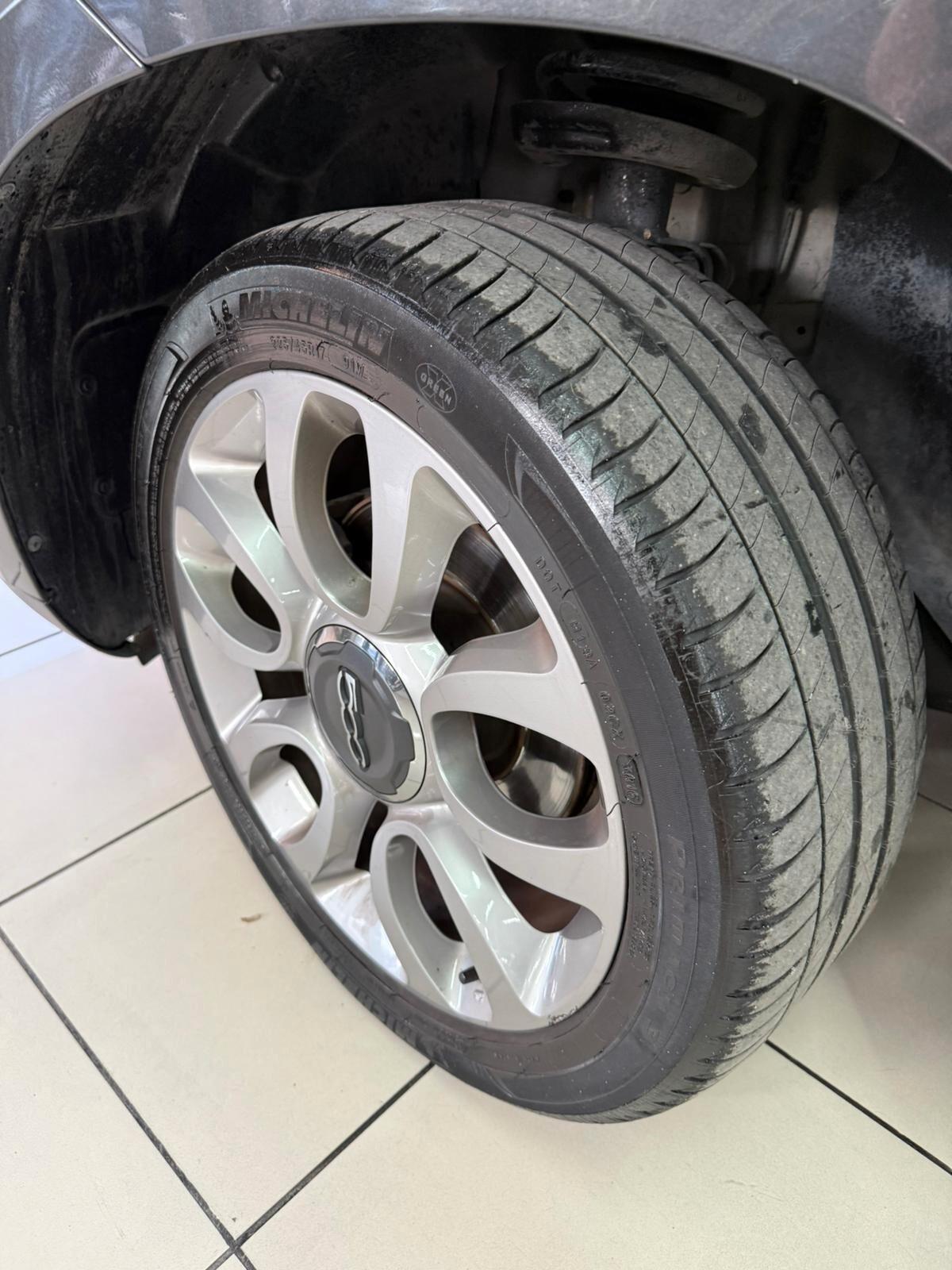 Fiat 500L 0.9 TwinAir Turbo Natural Power Lounge