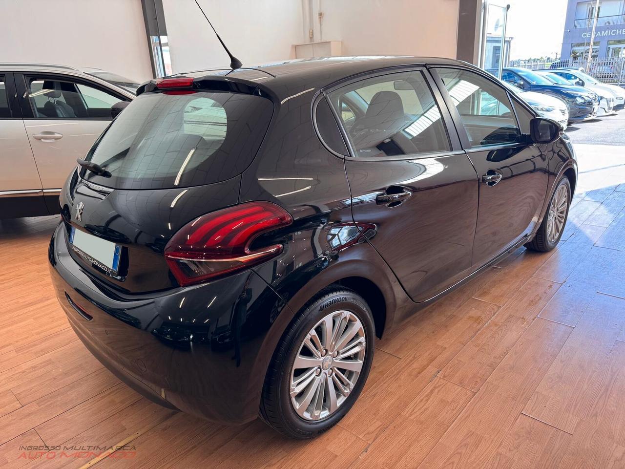 Peugeot 208 BlueHDi 75cv Active 2018