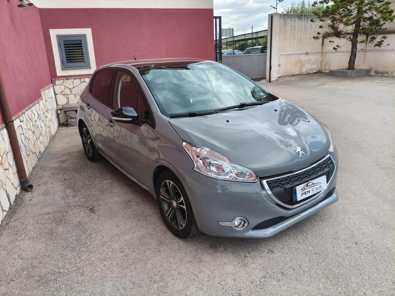 Peugeot 208 1.4 HDi 68 CV 5 porte Active