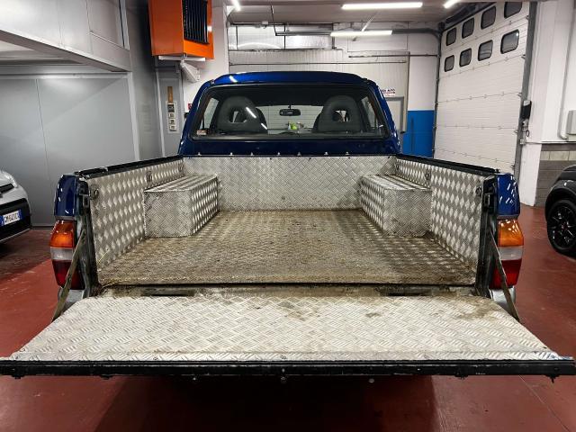 Mitsubishi L200 L200 d.cab 2.5 tdi GLS Target 4wd