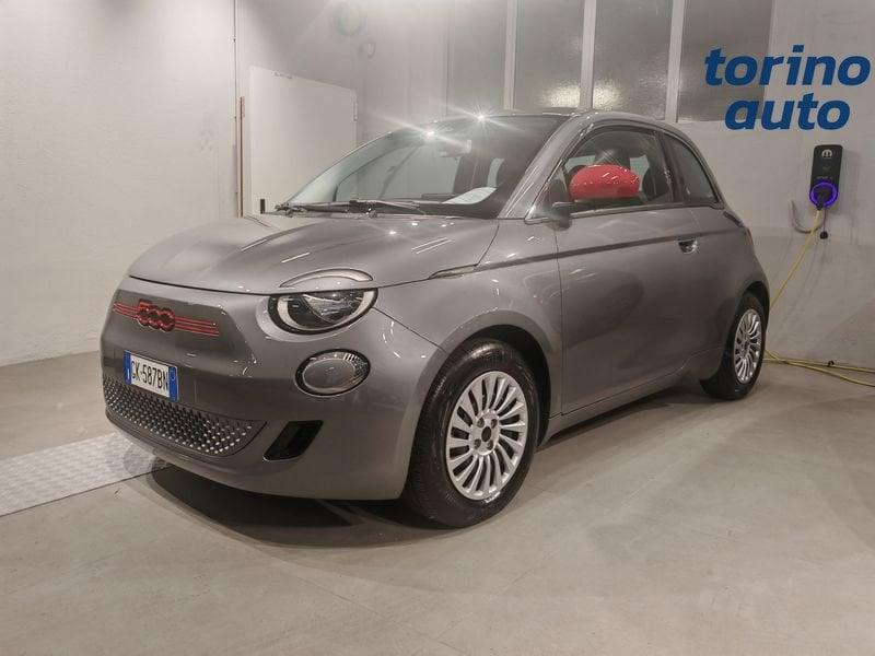 FIAT 500 Red Berlina