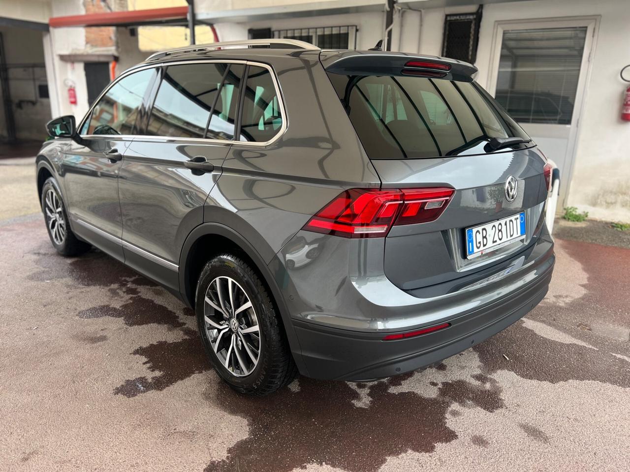 Volkswagen Tiguan 2.0 TDI SCR DSG Sport BMT