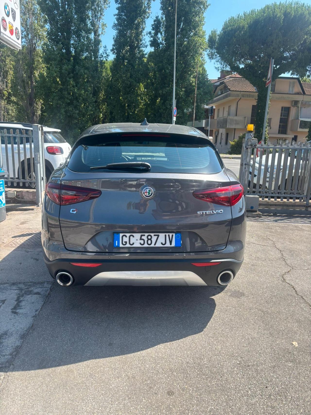 Alfa Romeo Stelvio 2.2 Turbodiesel 190 CV AT8 Q4 Business NESSUN VINCOLO
