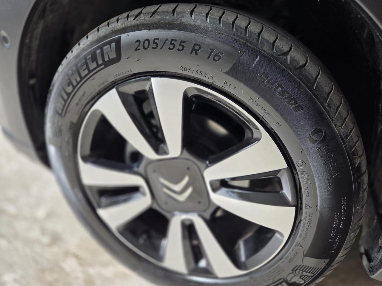 CITROEN C3 PURE TECH 83 CV S&S SCHINE solo 17000Km