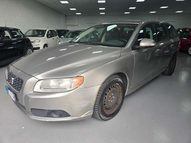 Volvo V70 V70 2.4 d5 Kinetic 185cv