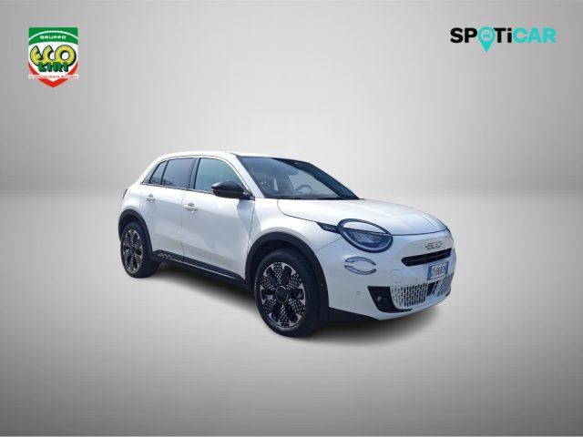 FIAT 600 Hybrid 110 CV DCT MHEV La Prima