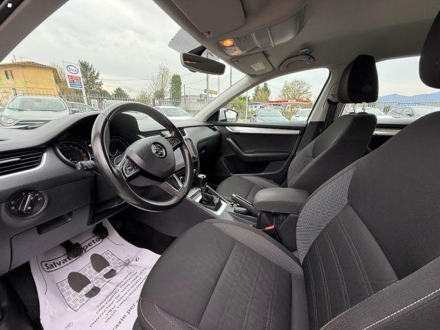 SKODA Octavia 1.6 TDI CR 115 CV Wagon Executive AUTOCARRO
