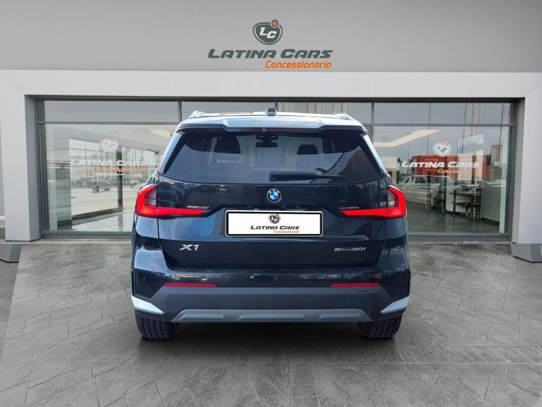 BMW iX1 SDrive20i 170ch Business Design VIRTUAL COCKPIT