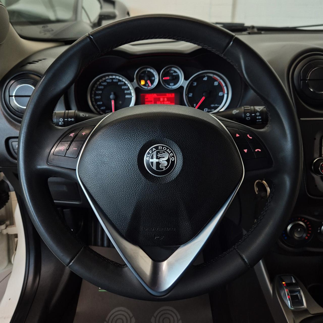 Alfa Romeo MiTo 1.3 jtdm 95cv E6