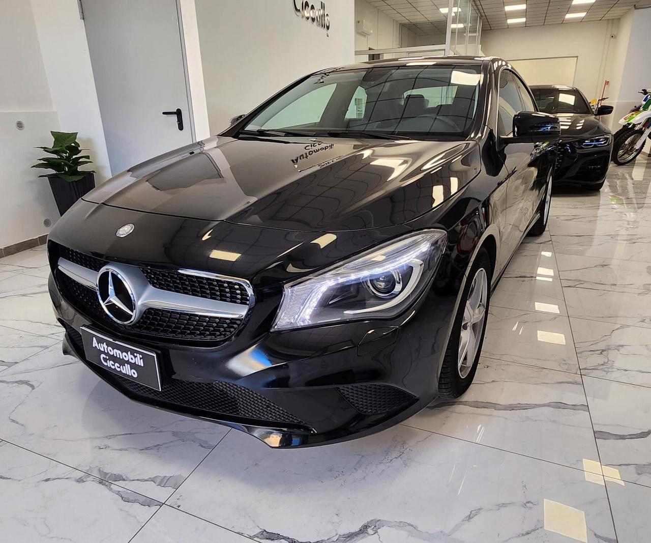 Mercedes-benz CLA 220 Automatic Premium