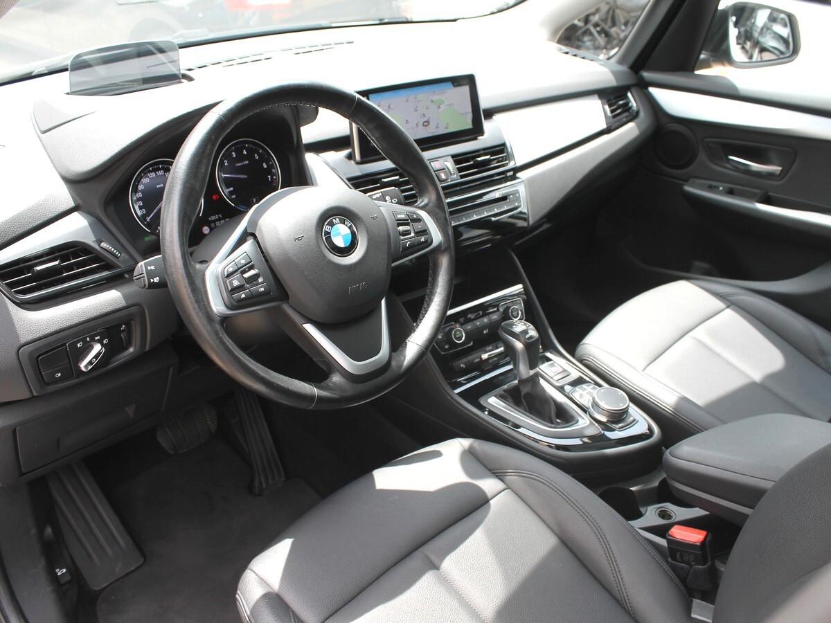 Bmw 2er Active Tourer 225xe Active Tourer iPerformance Business aut.
