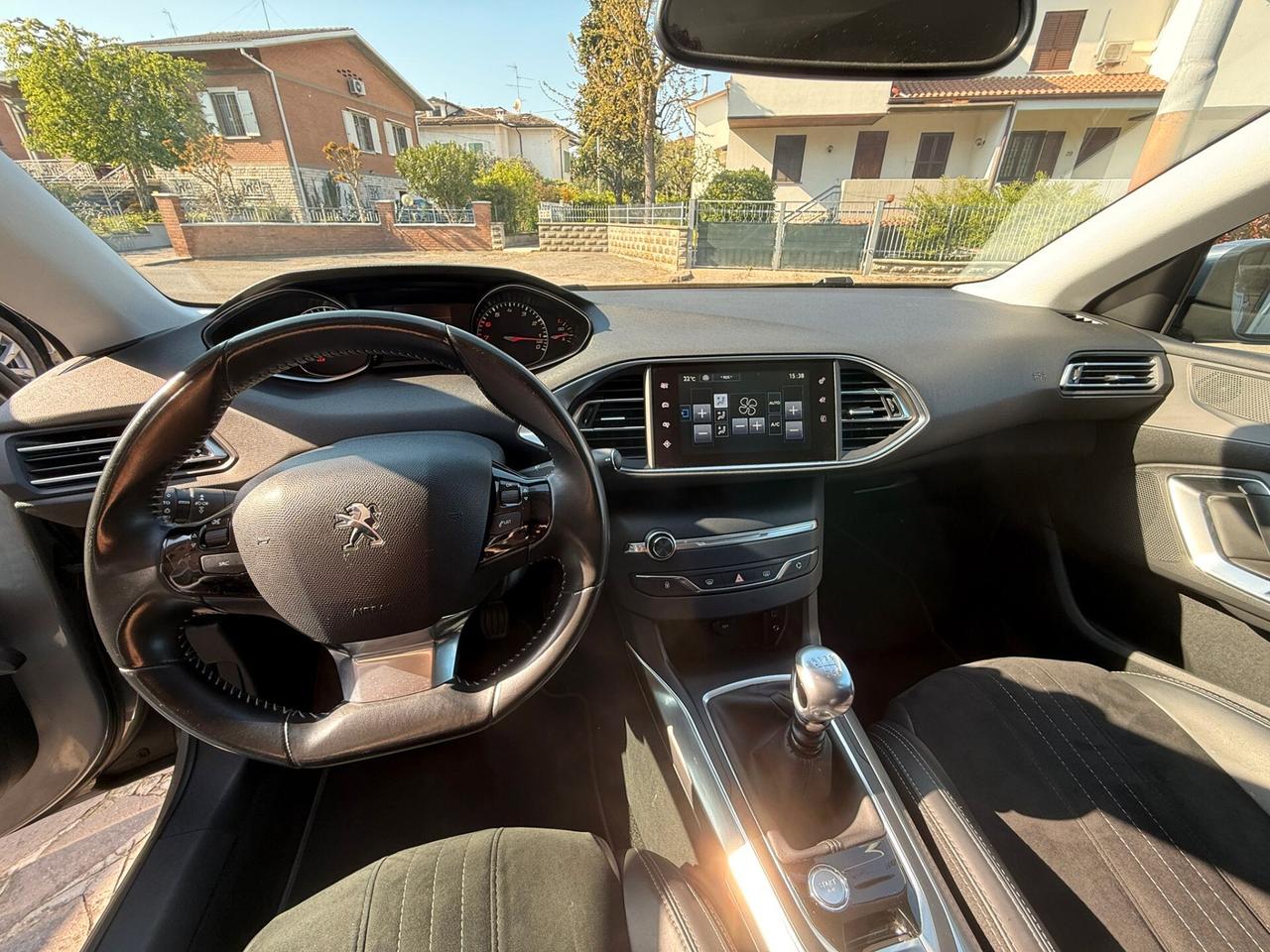 Peugeot 308 PureTech Turbo 130 S&S EAT6 Allure