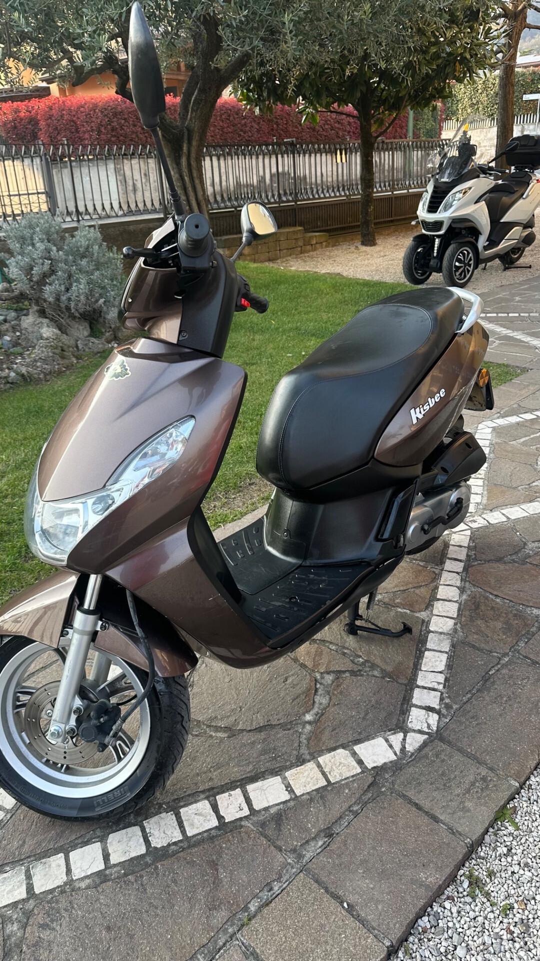 Peugeot Kisbee 50 4 tempi