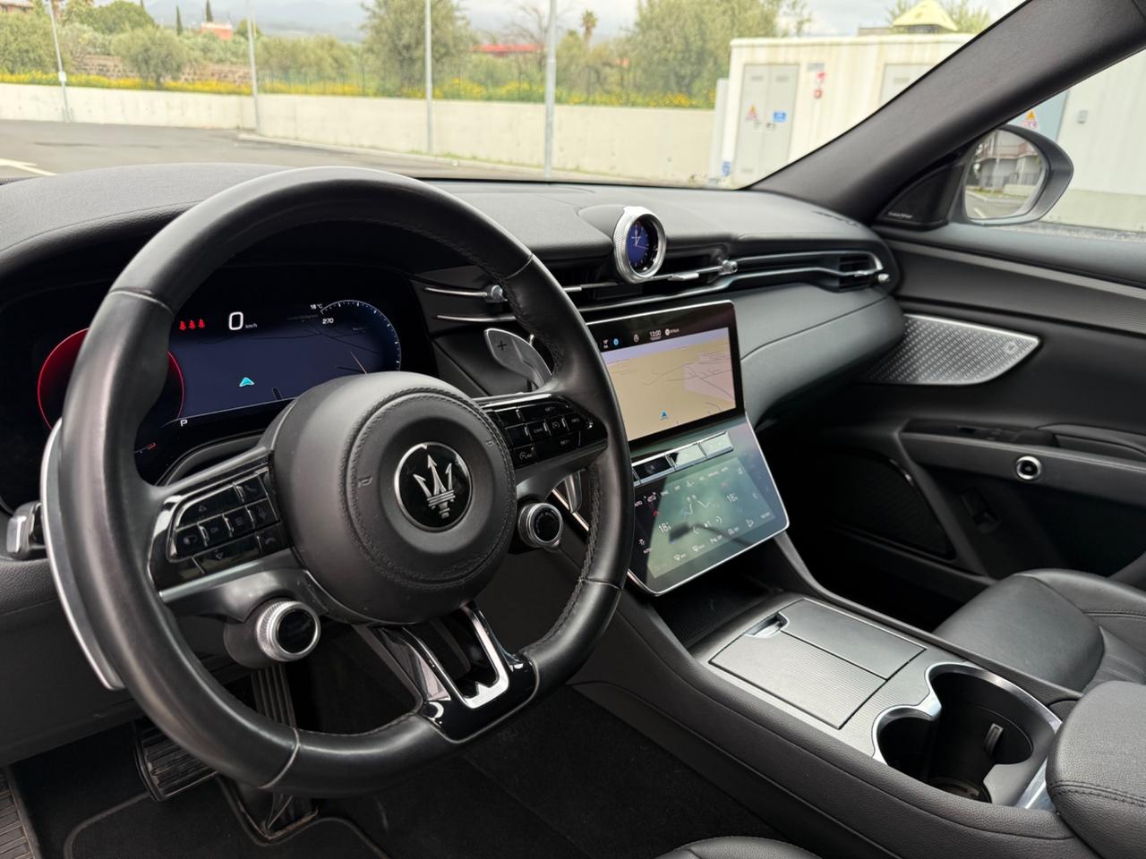 Maserati Grecale GT 300 CV IVA ESPOSTA