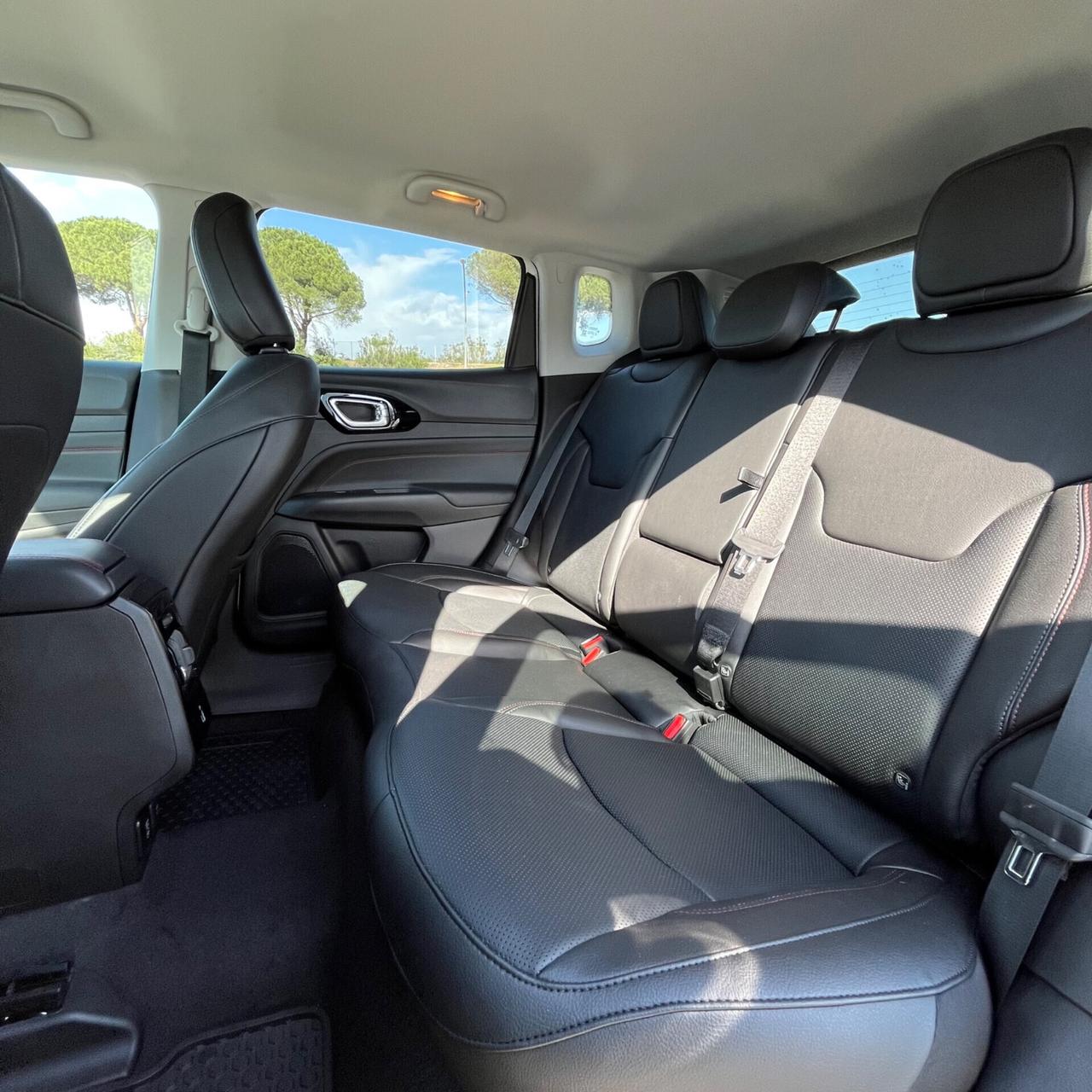 Jeep Compass 1.3 Turbo T4 240 CV PHEV AT6 4xe Trailhawk
