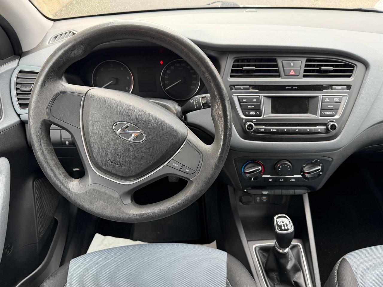 Hyundai i20 1.1 CRDi 12V 5 porte Classic