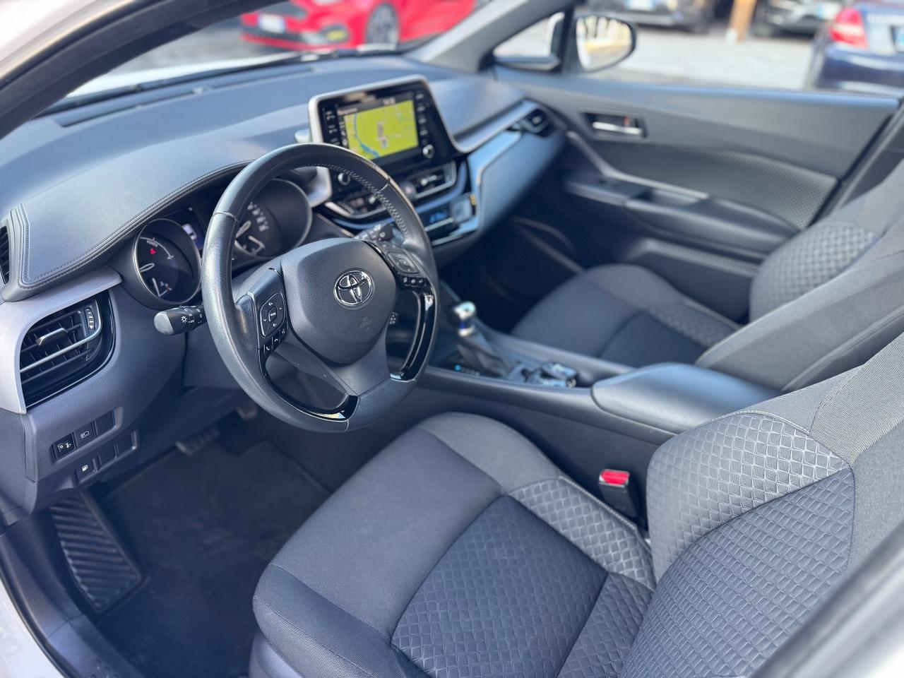 Toyota C-HR 1.8 Hybrid E-CVT Toyota Team