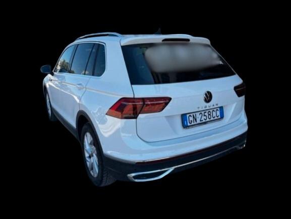 Volkswagen Tiguan Tetto Panoramico II 2.0 tdi Elegance 150cv dsg