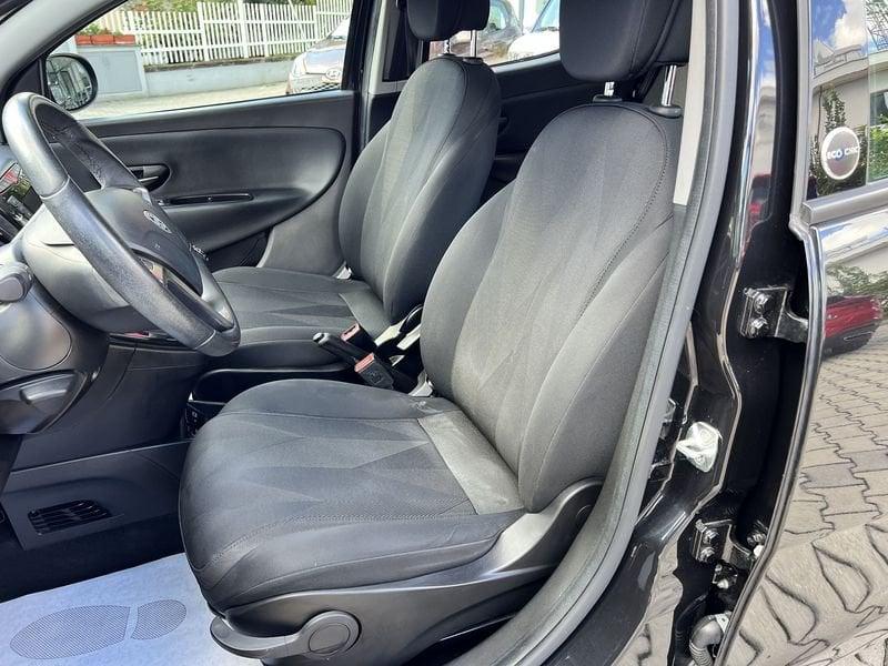 Lancia Ypsilon Ypsilon 1.2 Platinum ecochic Gpl 69cv my19