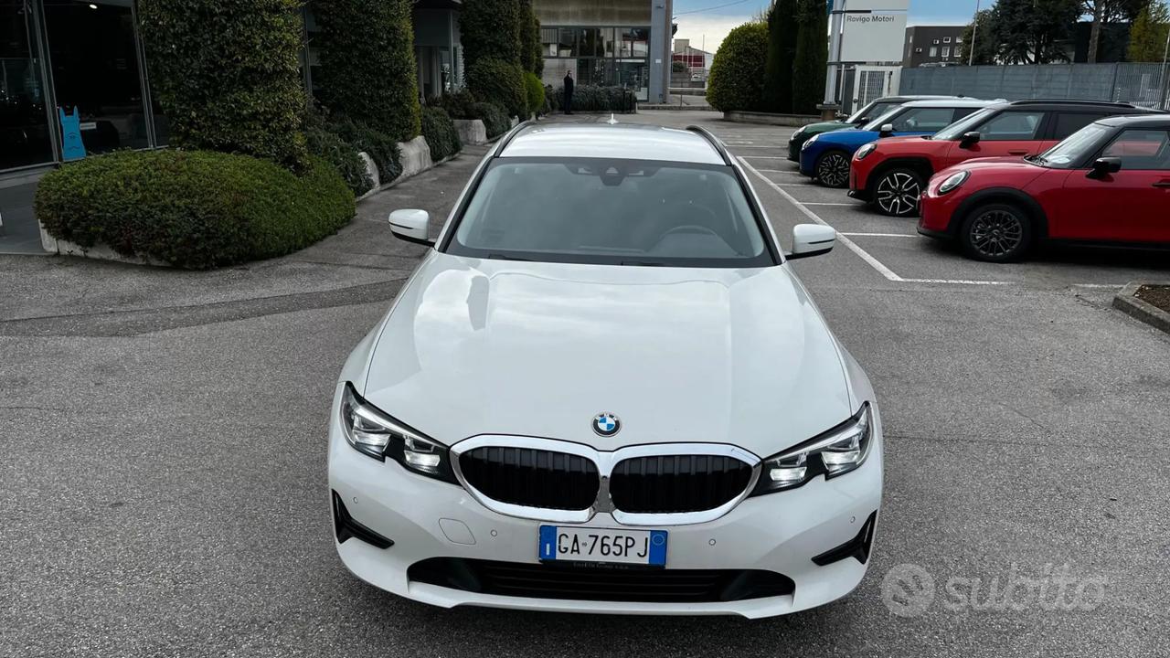 BMW 320D TOURING BUSINESS ADVANTAGE AUT.