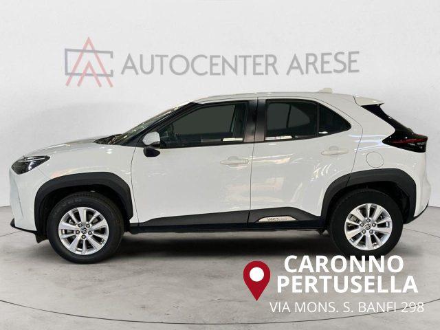 TOYOTA Yaris Cross 1.5 Hybrid 5p. E-CVT AWD-i Business