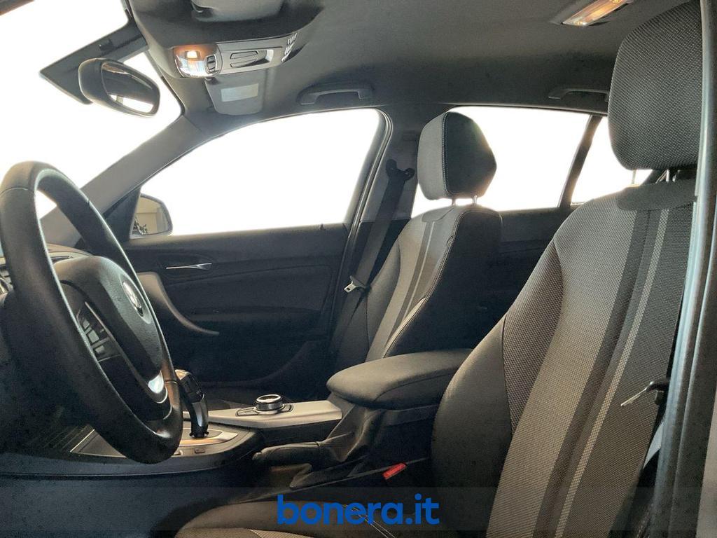 BMW Serie 1 5 Porte 120 d Urban xDrive Auto