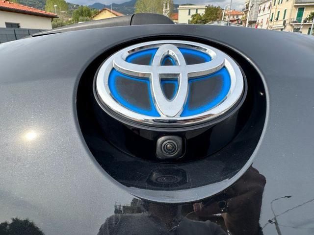 TOYOTA Corolla 1.8 Hybrid Active