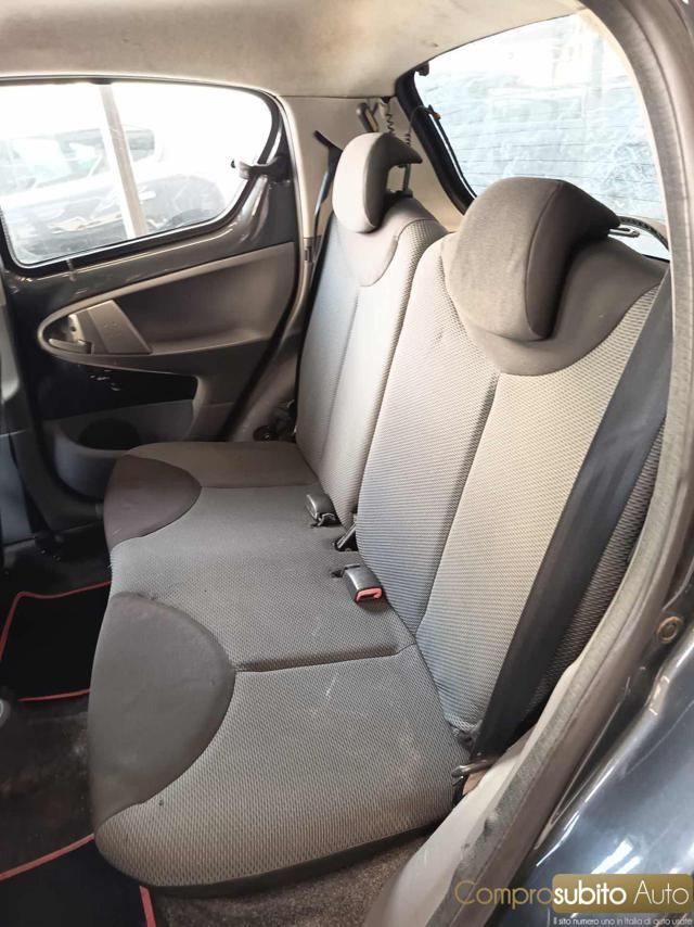 TOYOTA Aygo 1.0 12V VVT-i 5 porte