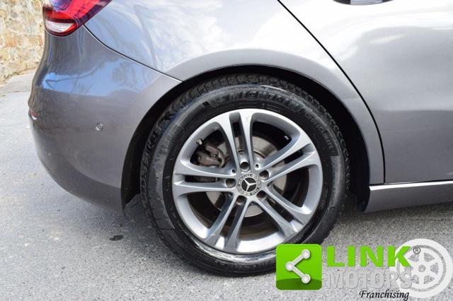 MERCEDES-BENZ A 180 d Automatic Business