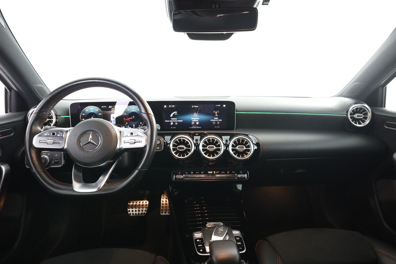 MERCEDES Classe A (W177) A 200 Automatic Premium
