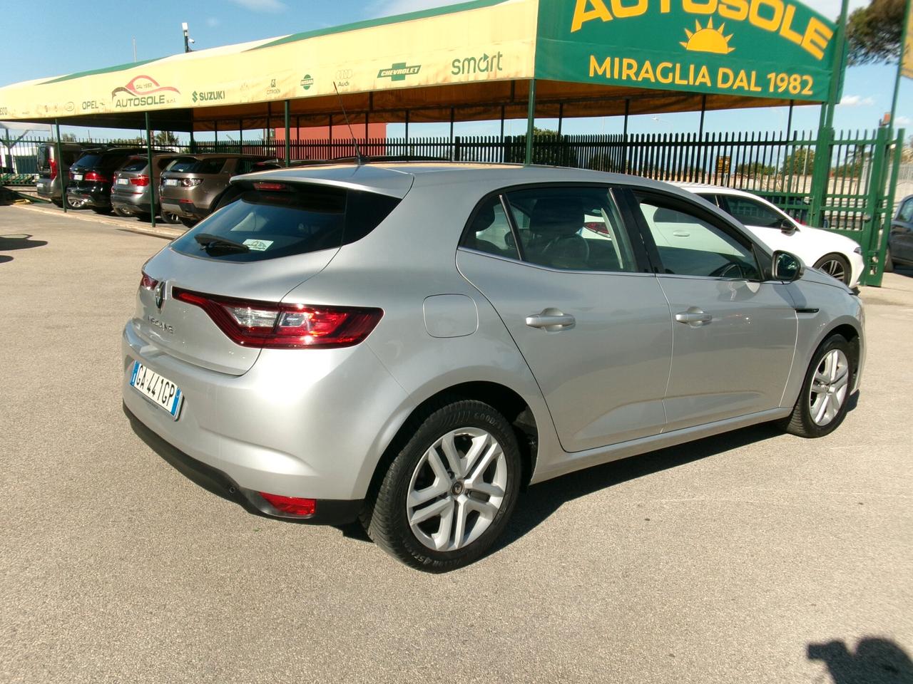Renault Megane 1.3 TCE 115CV EURO 6D BERLINA **PERFETTA**