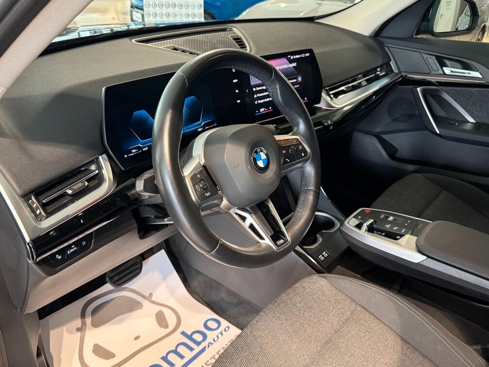 BMW X1 sdrive18i Advantage 136cv auto Led Navi 17" Neopat