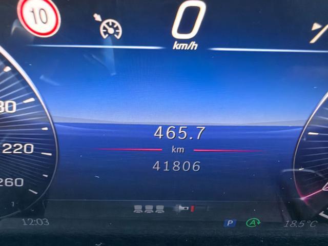 MERCEDES-BENZ GLA 200 d Automatica AMG Premium