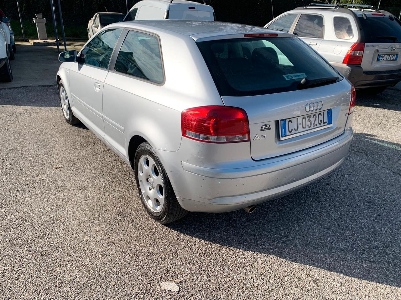 Audi A3 1.6 Attraction,Euro4, adatta a neopatentato, Unicopropietario