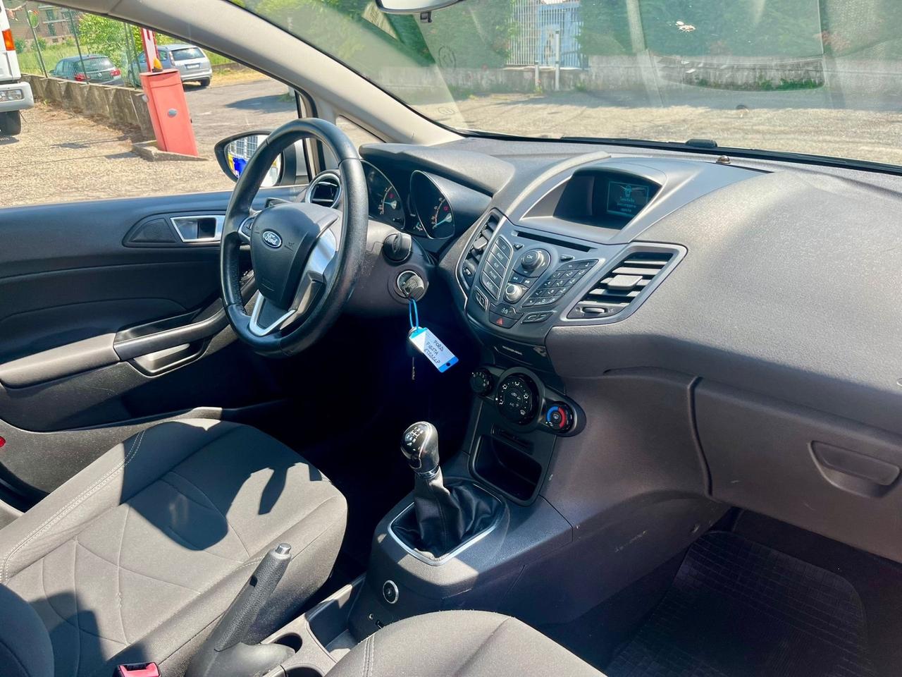Ford Fiesta 1.4GPL 2014 143.000km perfetta per neopatentati