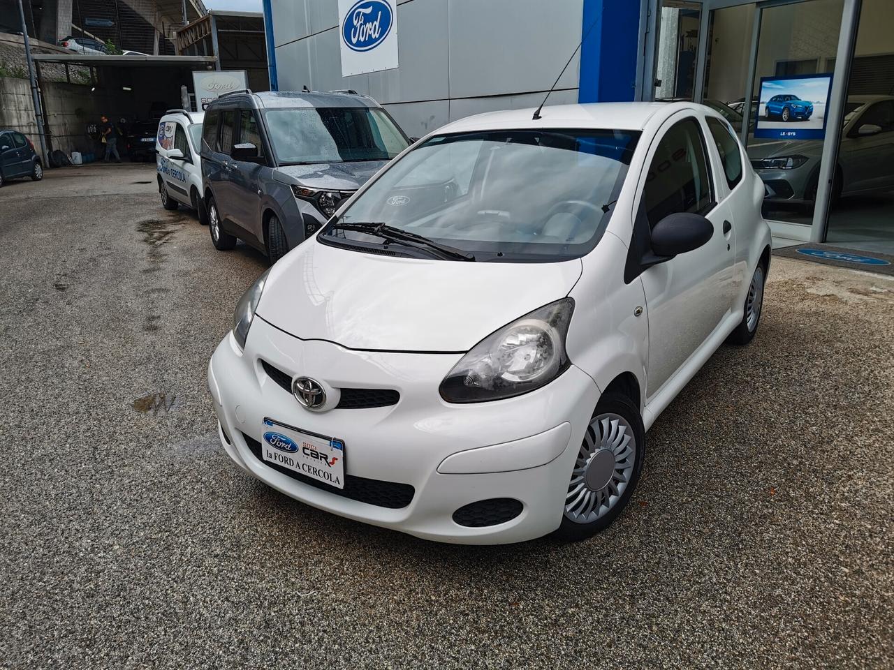 Toyota Aygo 1.0 12V VVT-i 3 porte Now Connect